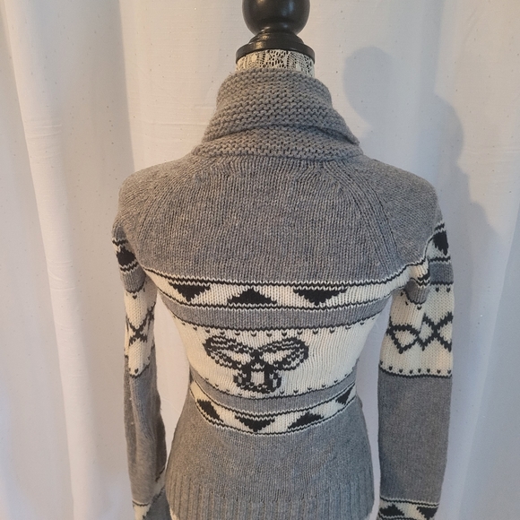 TNA ARITZIA Sea to sky Women's sweater 100% Lambswool, 2Pockets Knitted Small - Picture 5 of 10